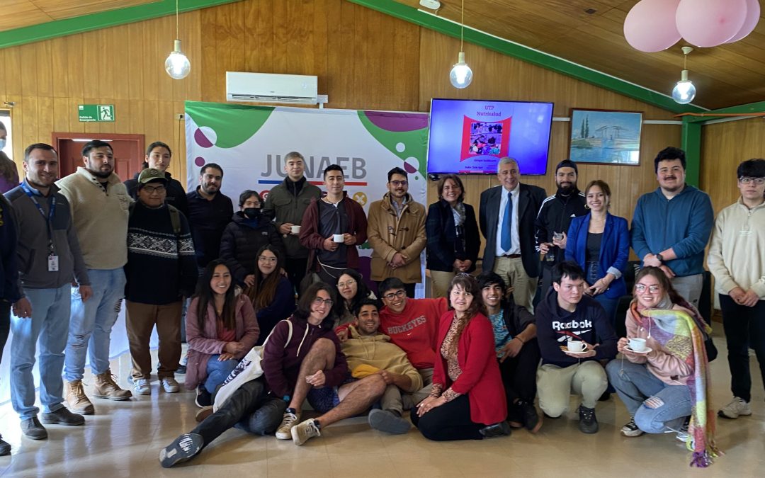 Residencias Estudiantiles UACh cuentan con nueva minuta y convenio de alimentación